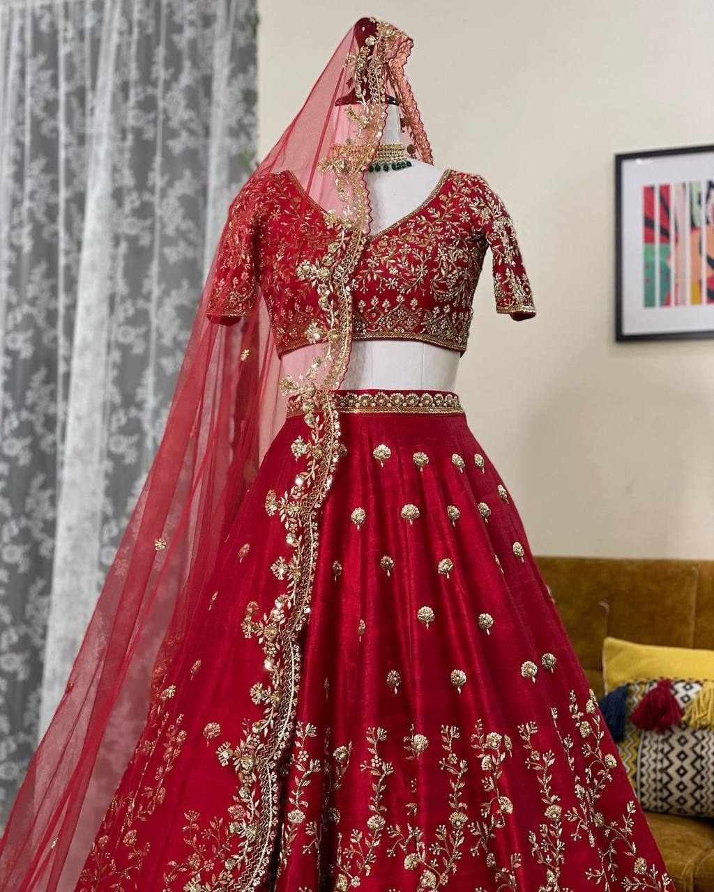 PRESENTING DESLGNER WEAR SEQUINS EMROLDERED LEHENGHA CHOLI