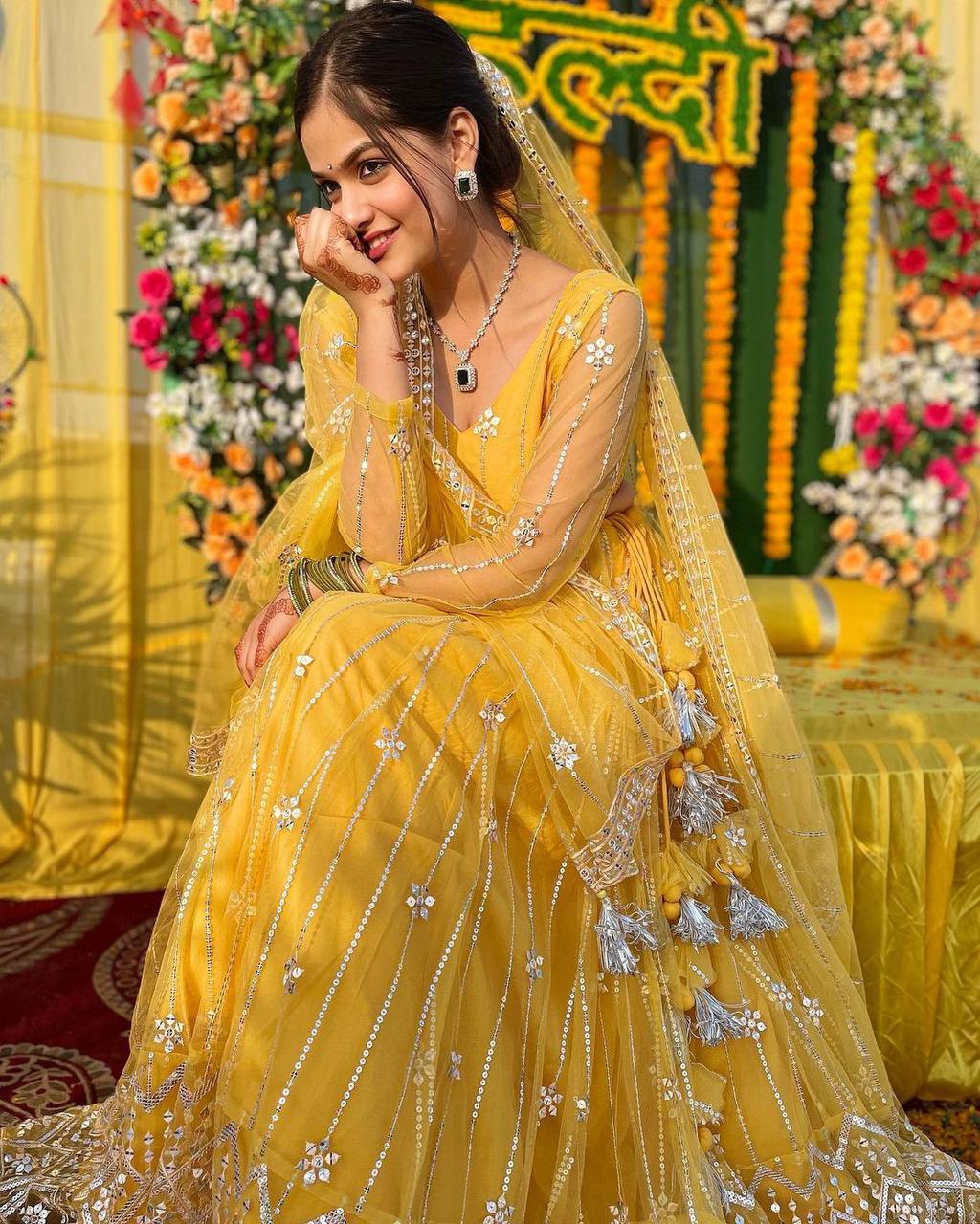 YELLOW NET LEHENGA CHOLI SET KF-3010